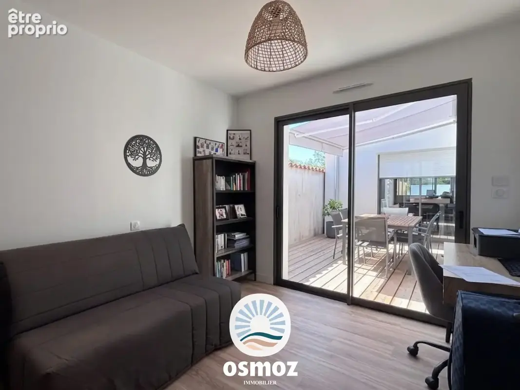 Maison 112 m² à La Jarrie  - photo 9