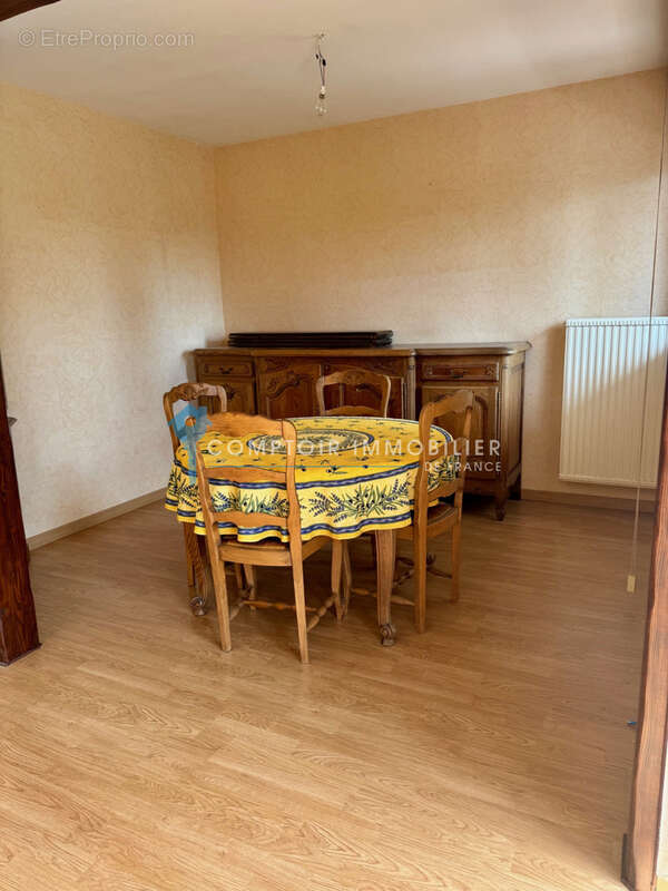 Appartement à CORBEIL-ESSONNES