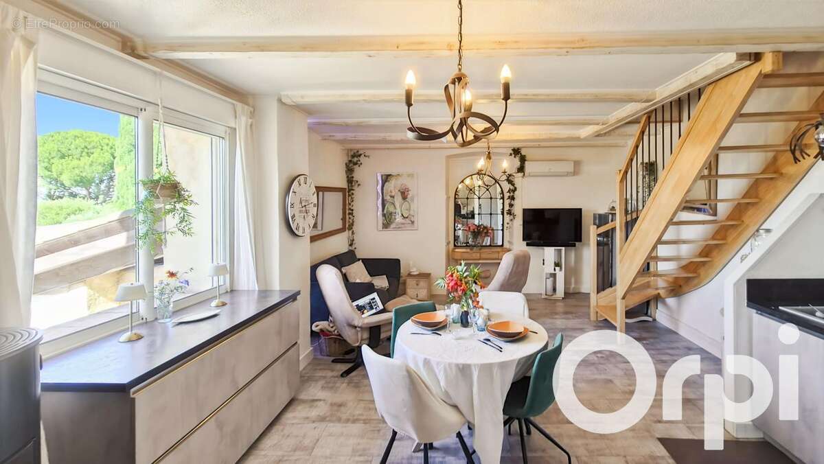 Maison à PONT-SAINT-ESPRIT
