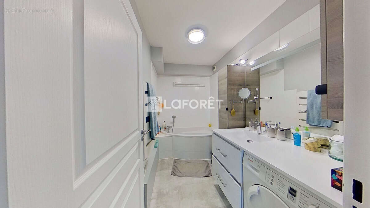 Appartement à LYON-3E