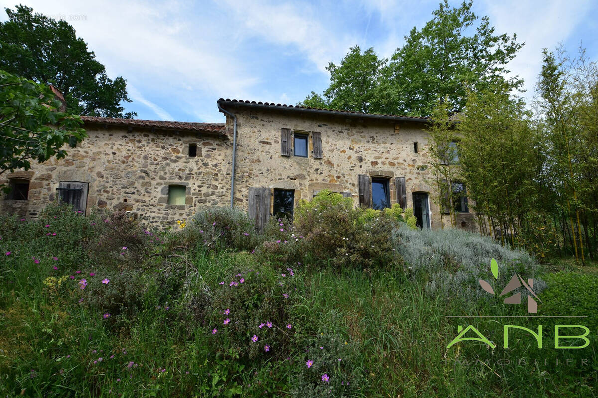 Maison à ROUZEDE
