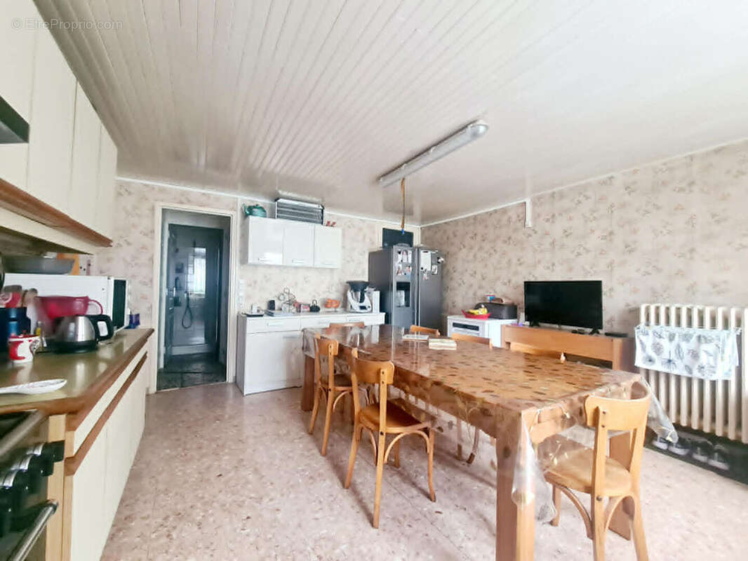 Maison à POULANGY