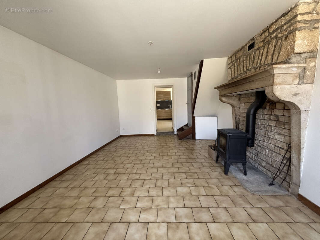 Maison à CHEMIN-D'AISEY