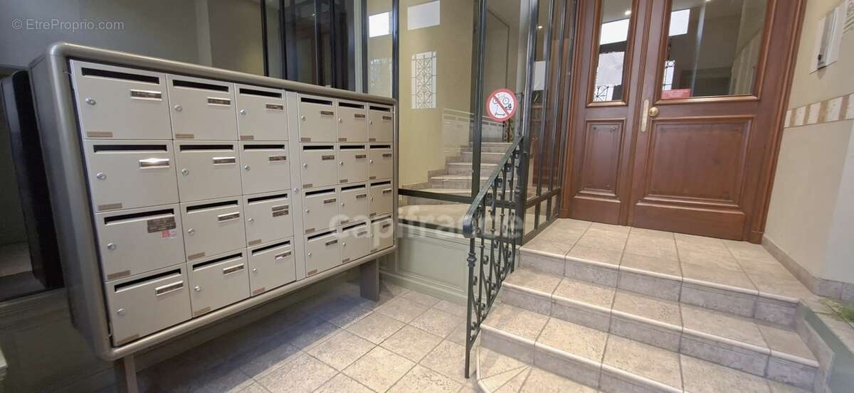 Appartement de caractère – Centre-ville d'Aix-les-Bains - photo 17