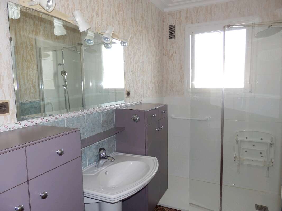 Maison à SAINT-BERTHEVIN