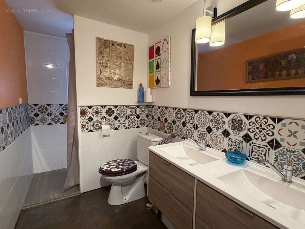 Maison de caractère avec gite indépendant, piscine et jardins, à quelques pas de Saint-Cyprien - photo 14