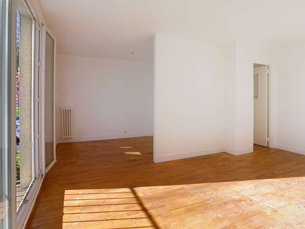 Appartement à RUEIL-MALMAISON