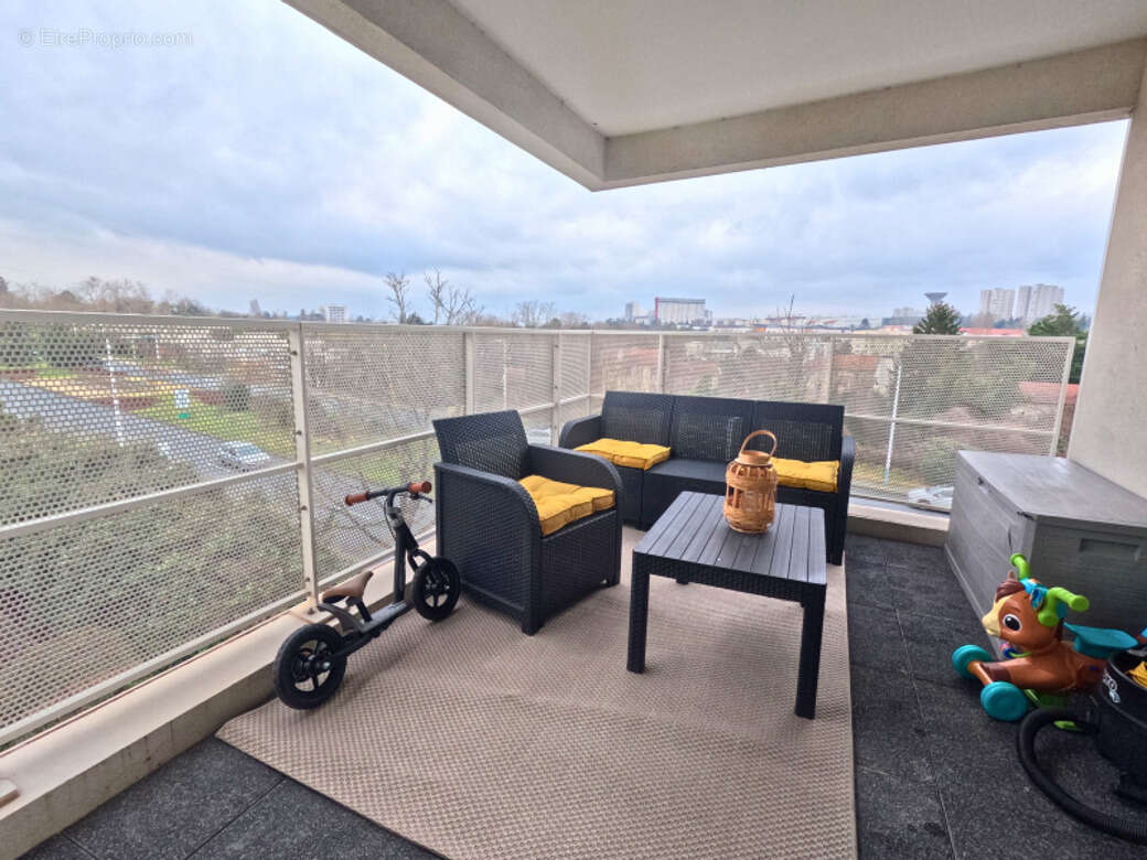Appartement à VENISSIEUX