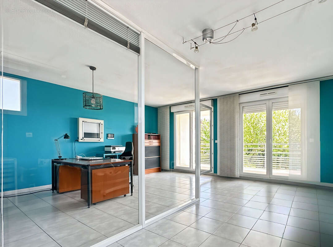 Appartement à MARSEILLE-13E