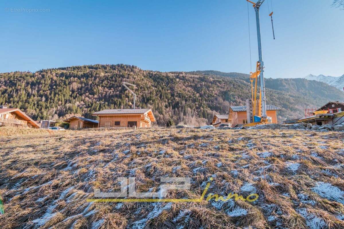 Terrain à SAINT-GERVAIS-LES-BAINS