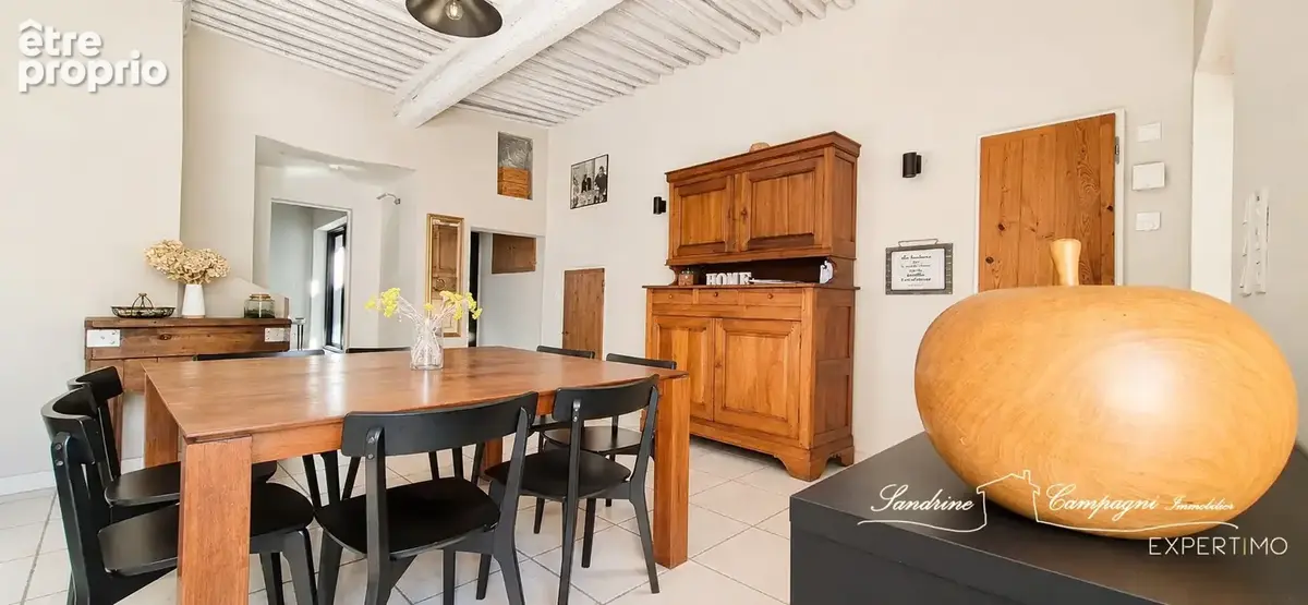 Charmante maison de village T7 avec extérieur et annexe - photo 4