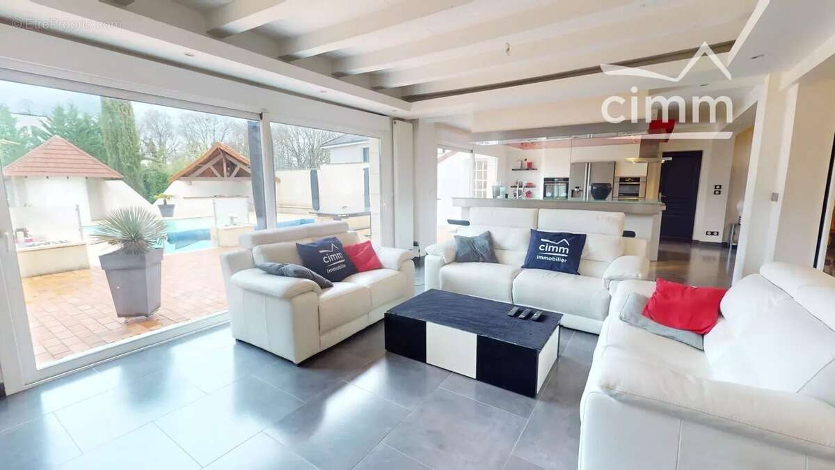 Maison avec piscine - saint cyr en val - photo 6