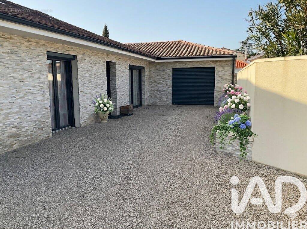Photo 1 - Maison à SOUSSANS
