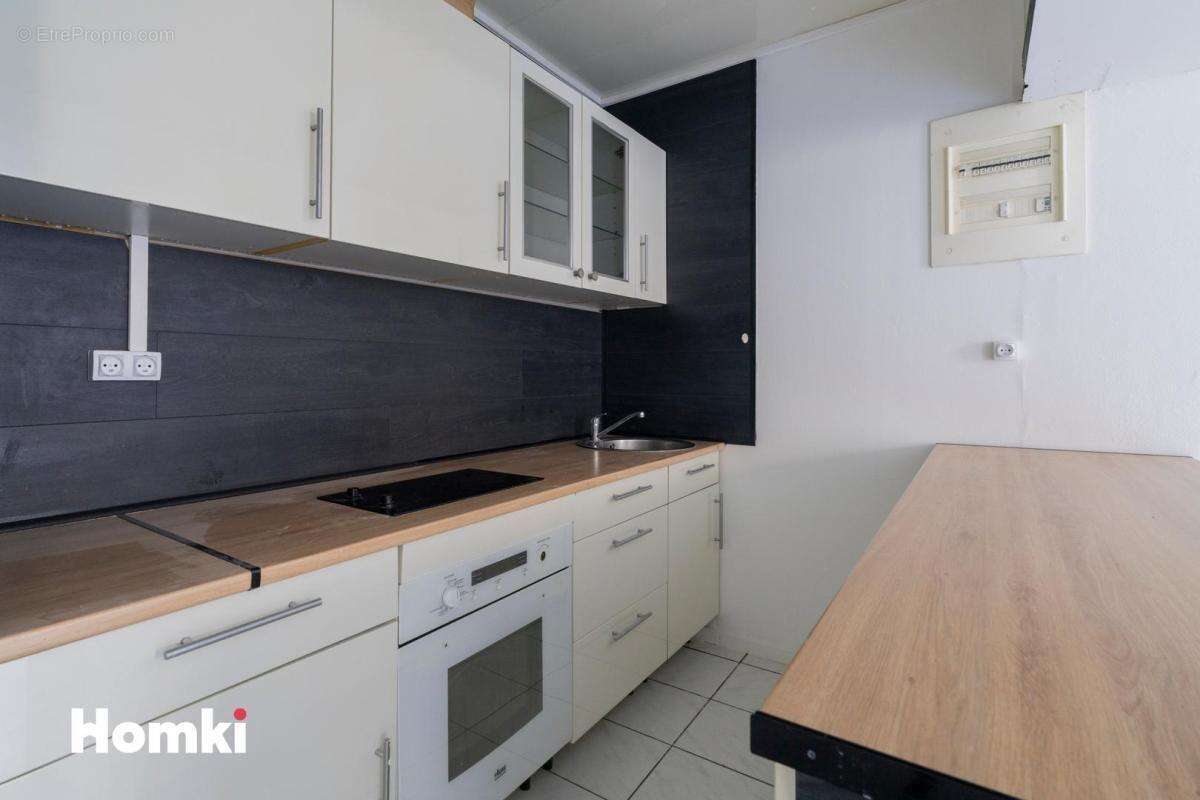 Appartement à MARSEILLE-11E
