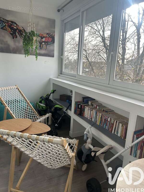 Photo 3 - Appartement à SAVIGNY-LE-TEMPLE