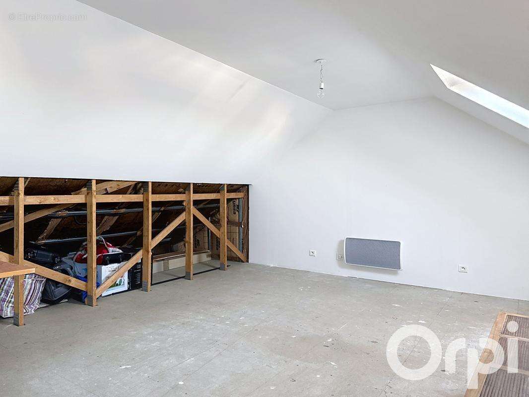 Maison à BALLAINVILLIERS