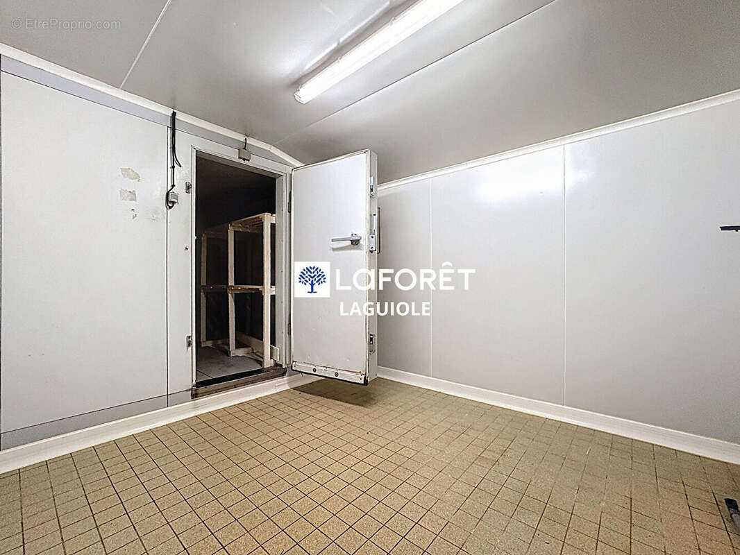 Appartement à MUR-DE-BARREZ