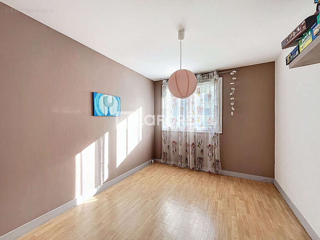 Appartement Saint Michel Sur Orge 4 pièce(s) 71 m2 - photo 7