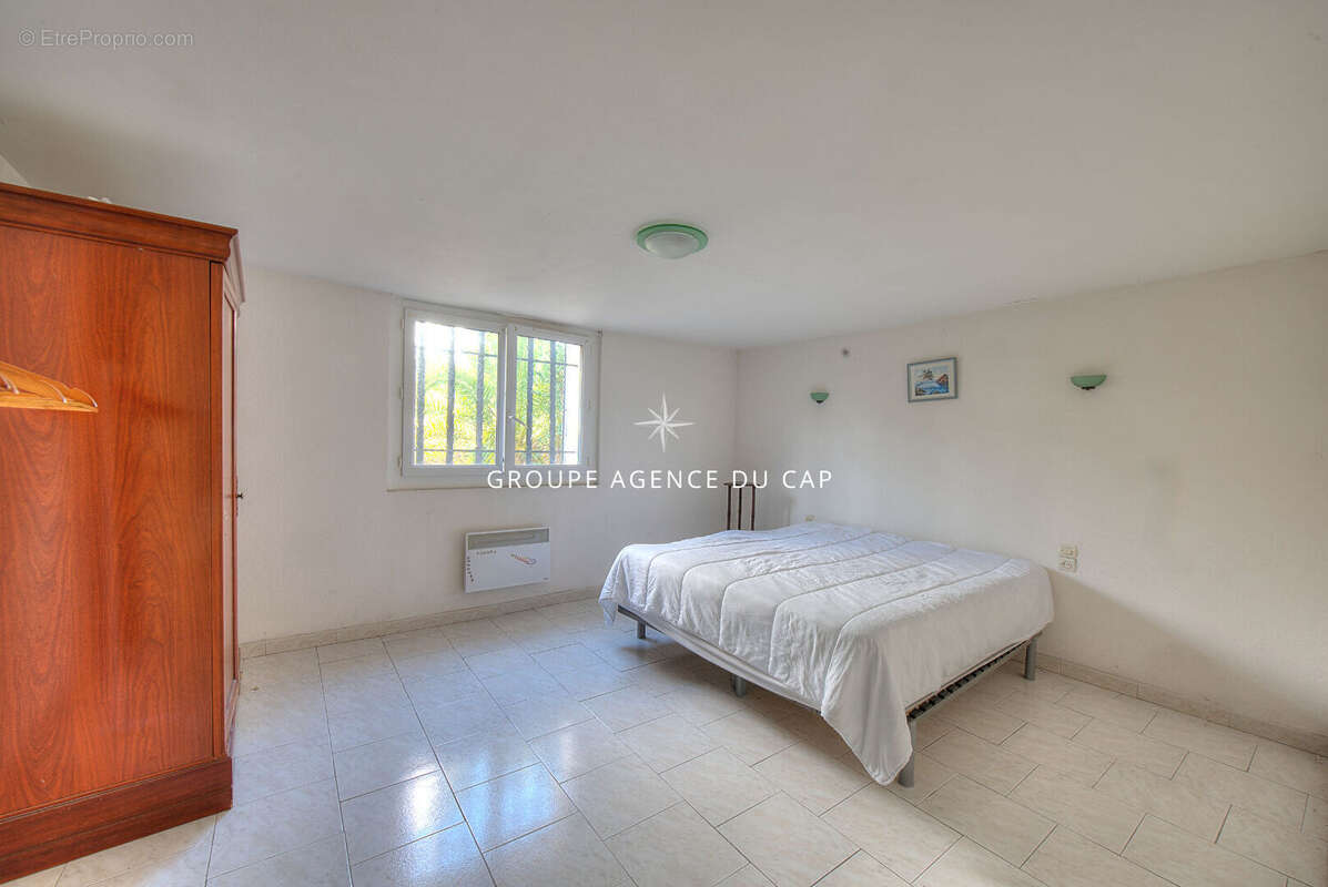 Maison à FREJUS