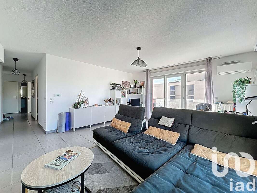 Photo 2 - Appartement à NIMES