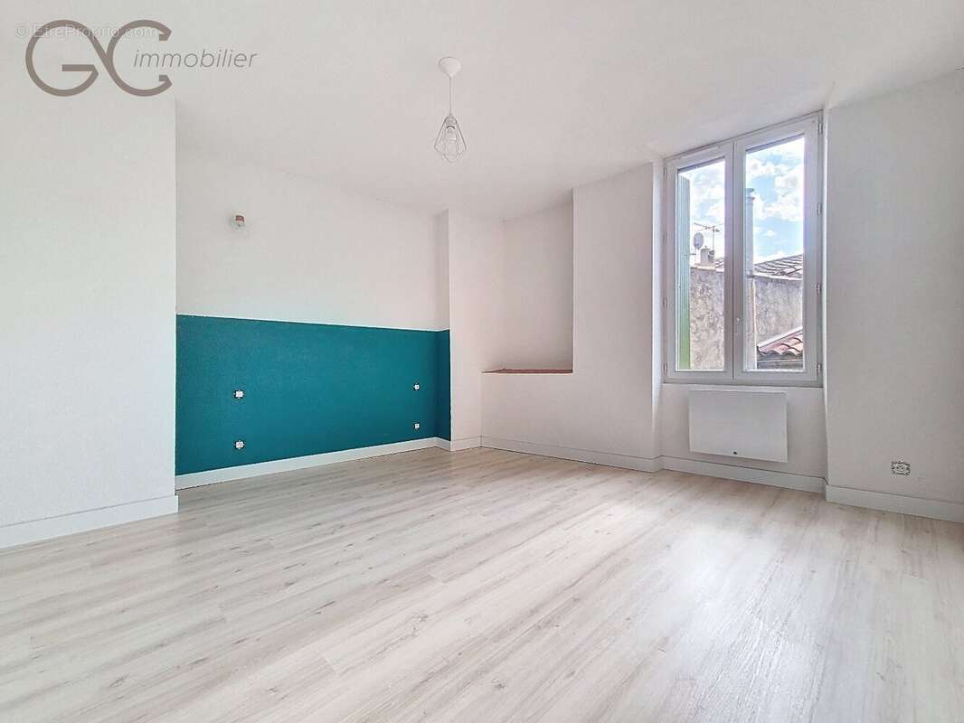 Maison à SAINT-CHINIAN