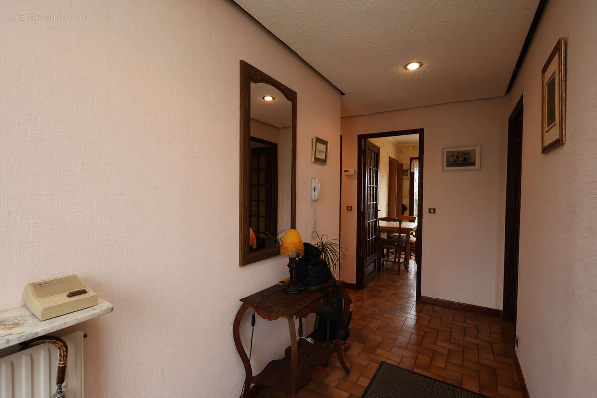Maison à LOUVIGNY