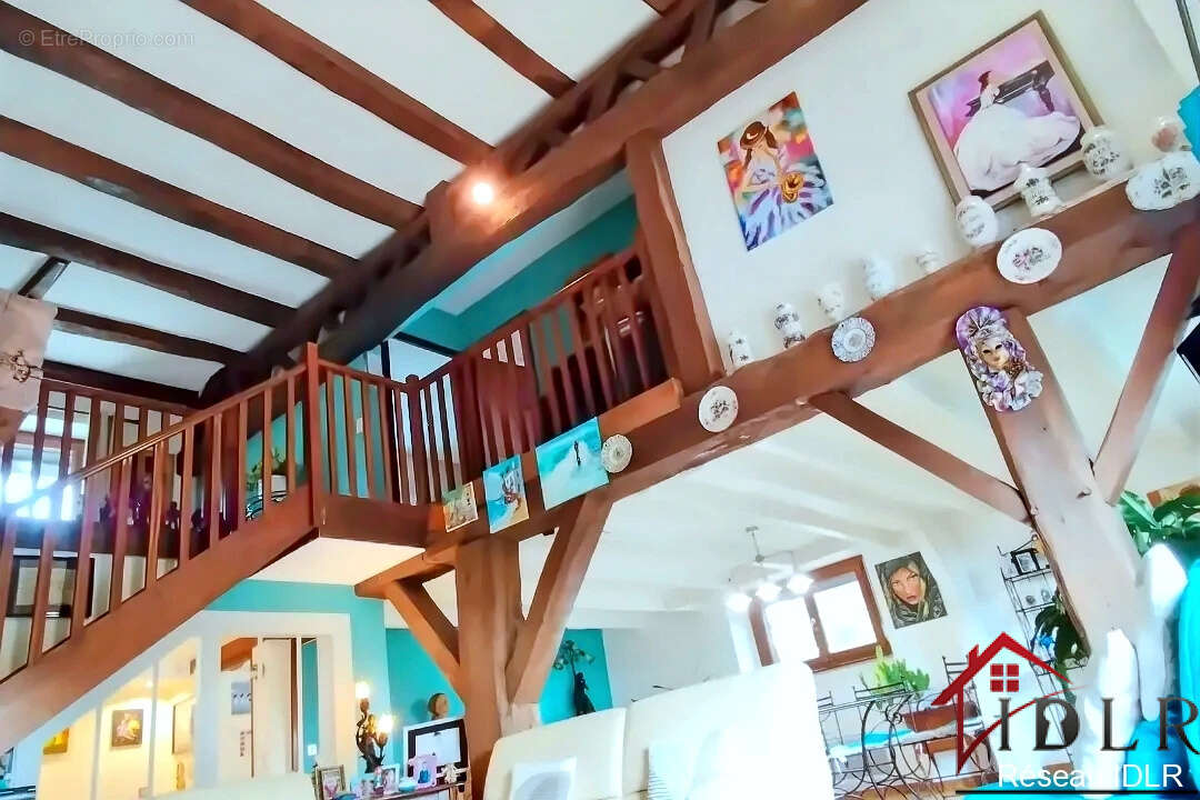 Maison à BRIAUCOURT