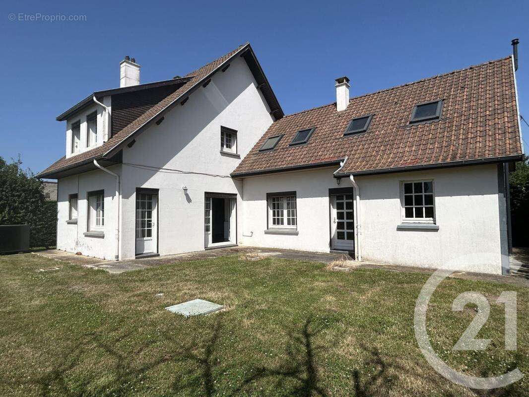 Maison à CONDETTE