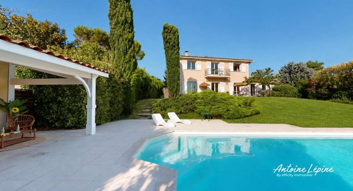 Maison 195 m² à Lachassagne  - photo 3