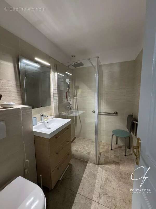 Maison à PUGET-SUR-ARGENS