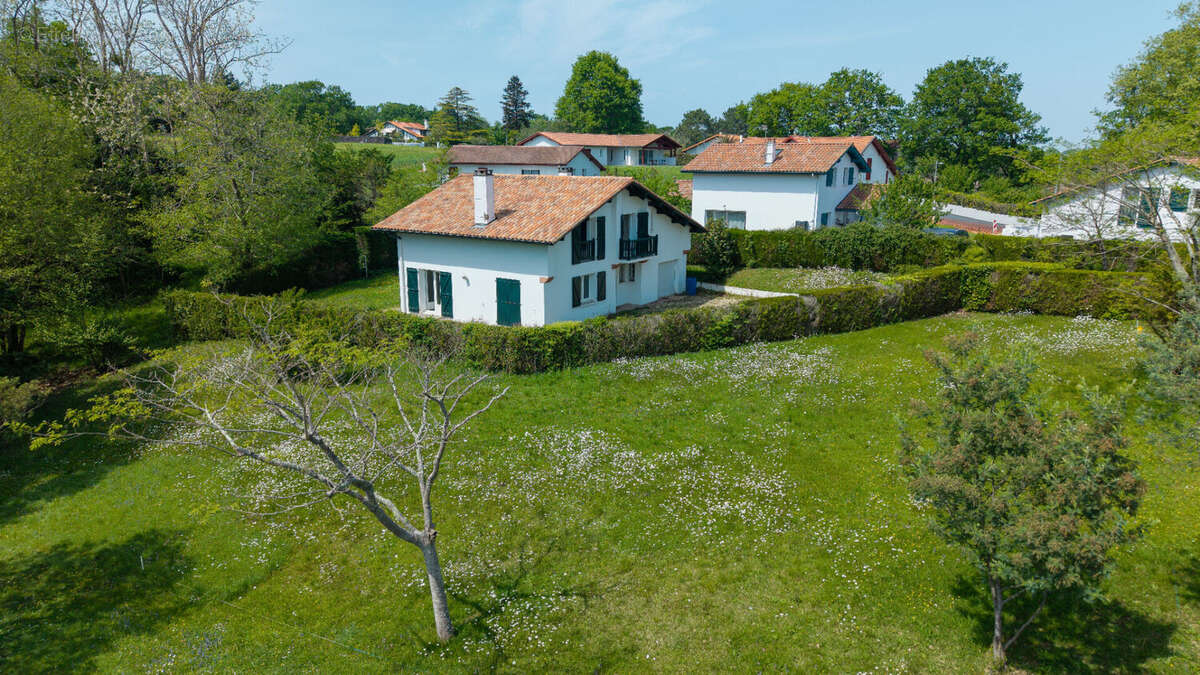 Maison à ARCANGUES