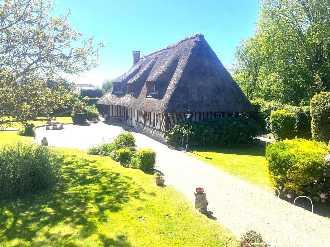 Maison à LES PREAUX