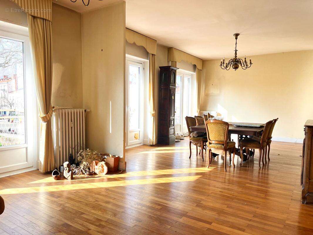 Appartement à ROANNE