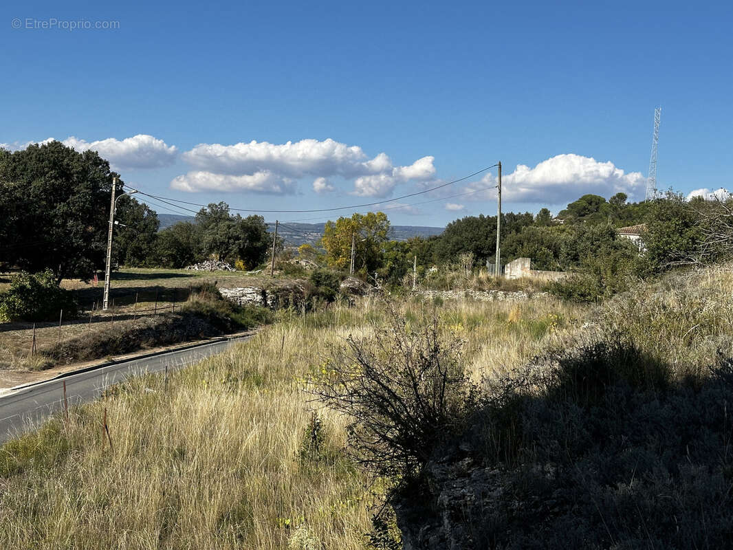 Terrain à MOUSSOULENS