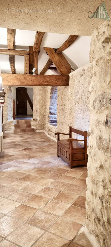 Maison à CHALAUTRE-LA-GRANDE