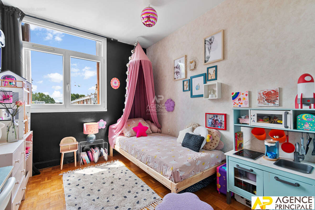 Appartement à MAISONS-LAFFITTE