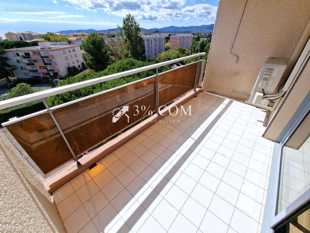 Appartement à FREJUS