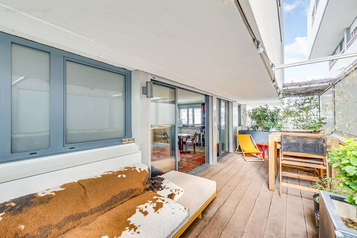 Appartement à PARIS-12E