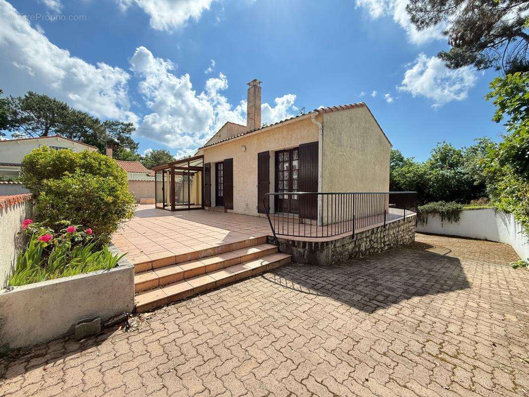 Maison à SAINT-PALAIS-SUR-MER