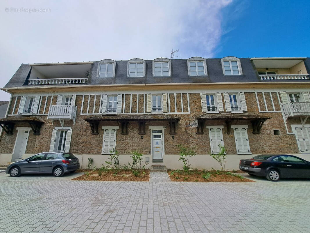 Appartement à RIS-ORANGIS