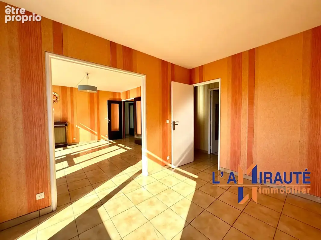Appartement Houilles 5 pièce(s) 96.57 m2 - photo 3