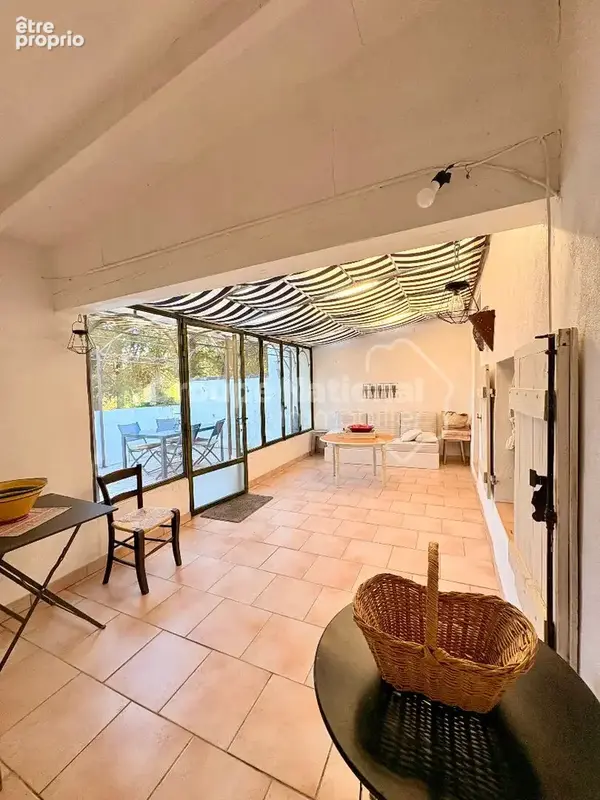 A VENDRE Mas 3/4 chambres, et maisonnette 1 chambre attenante indépendante sur parc arboré de 6400 m² avec piscine - photo 14