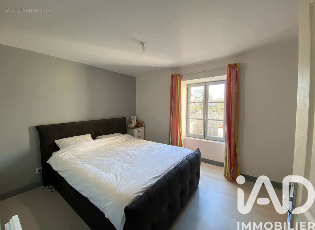 Photo 8 - Maison à LA MOTHE-SAINT-HERAY