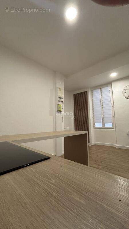 Appartement à MARSEILLE-7E