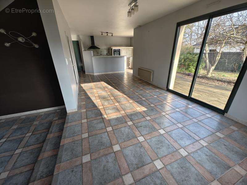 Maison à MOUSSEAUX-SUR-SEINE