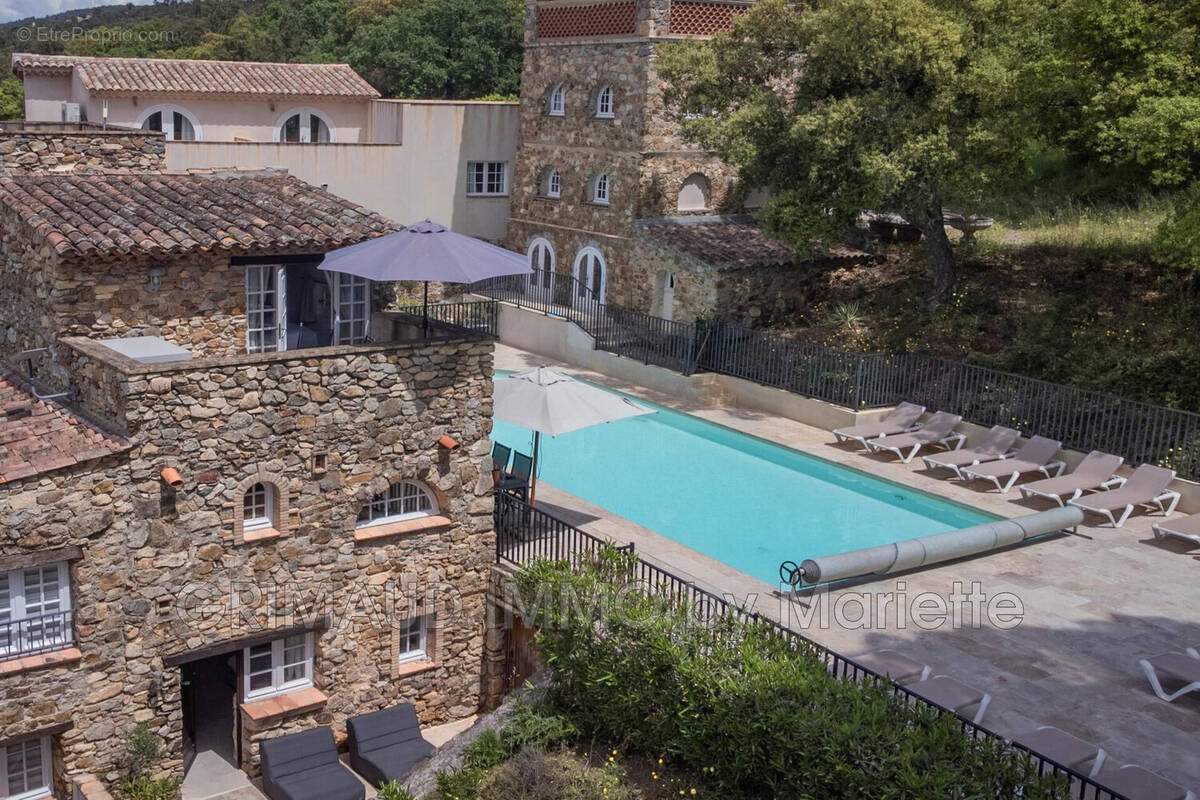 Maison à PLAN-DE-LA-TOUR