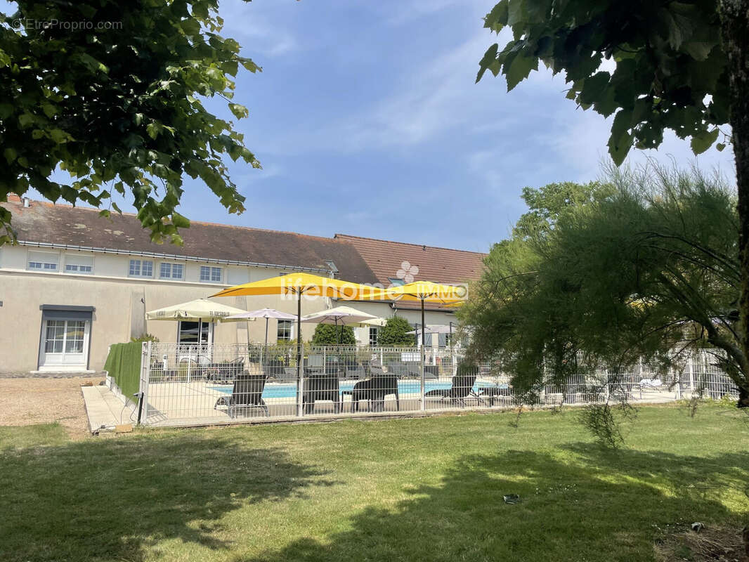 Commerce à CHATEAUROUX