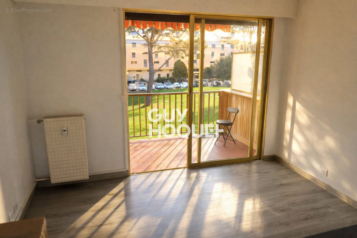 Appartement à PEYMEINADE