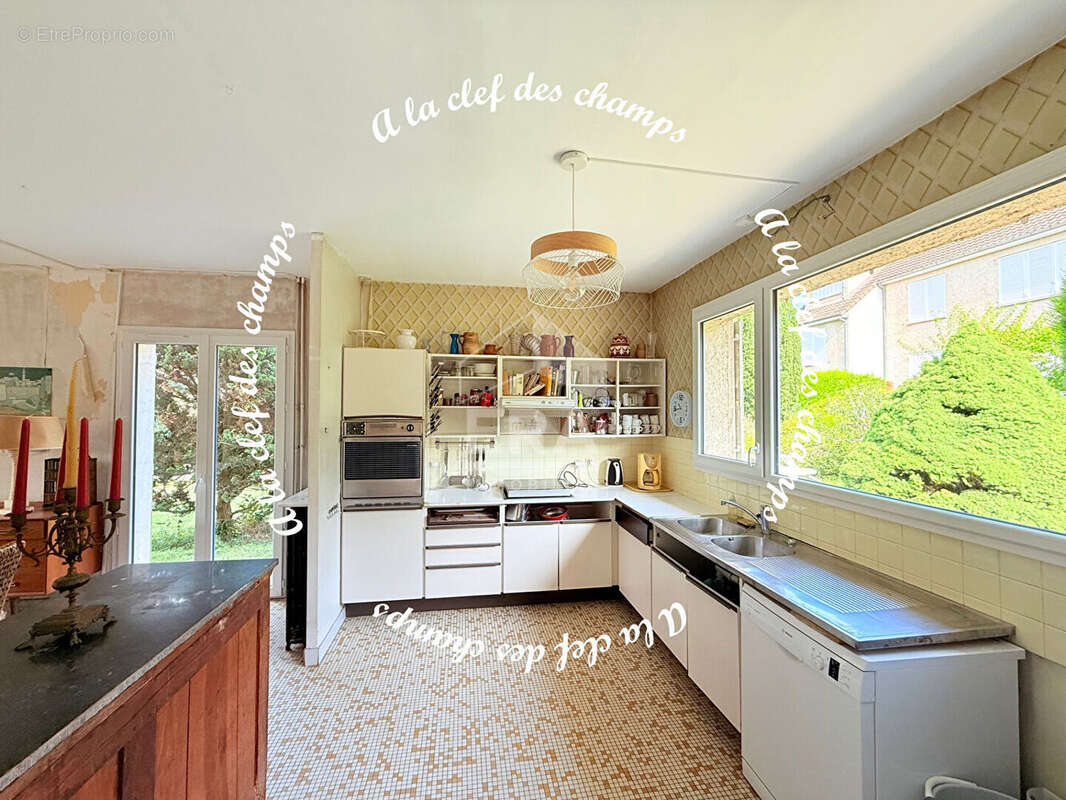 Maison à GIF-SUR-YVETTE