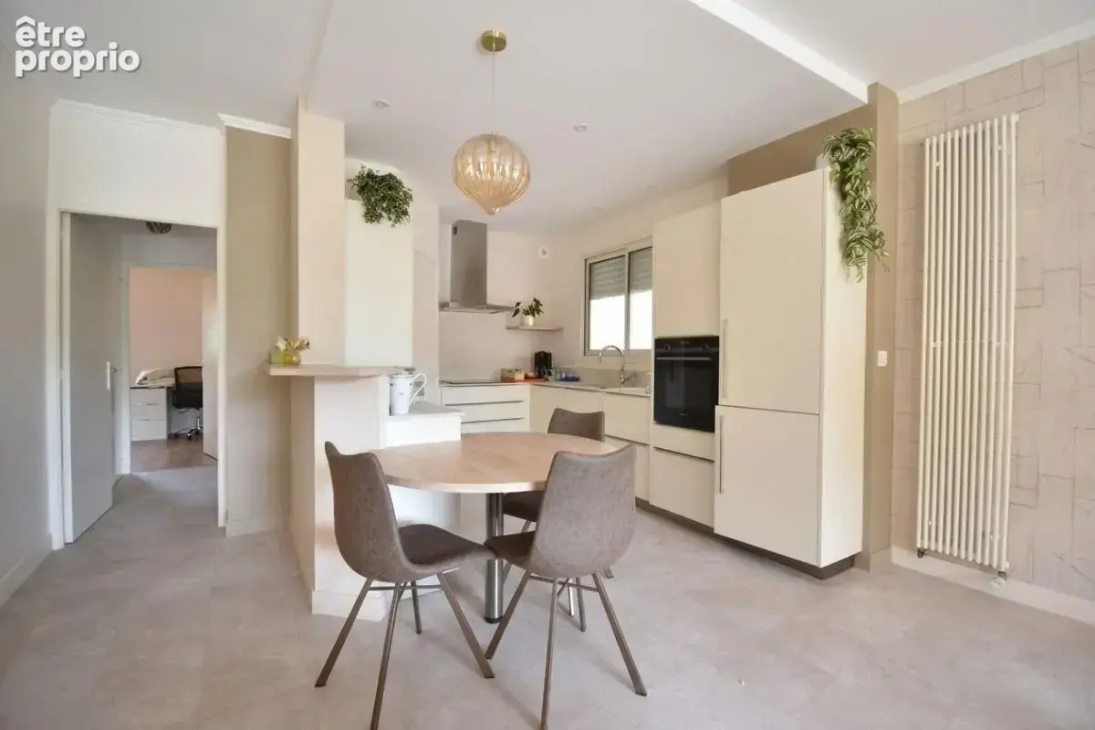 Appartement - photo 4